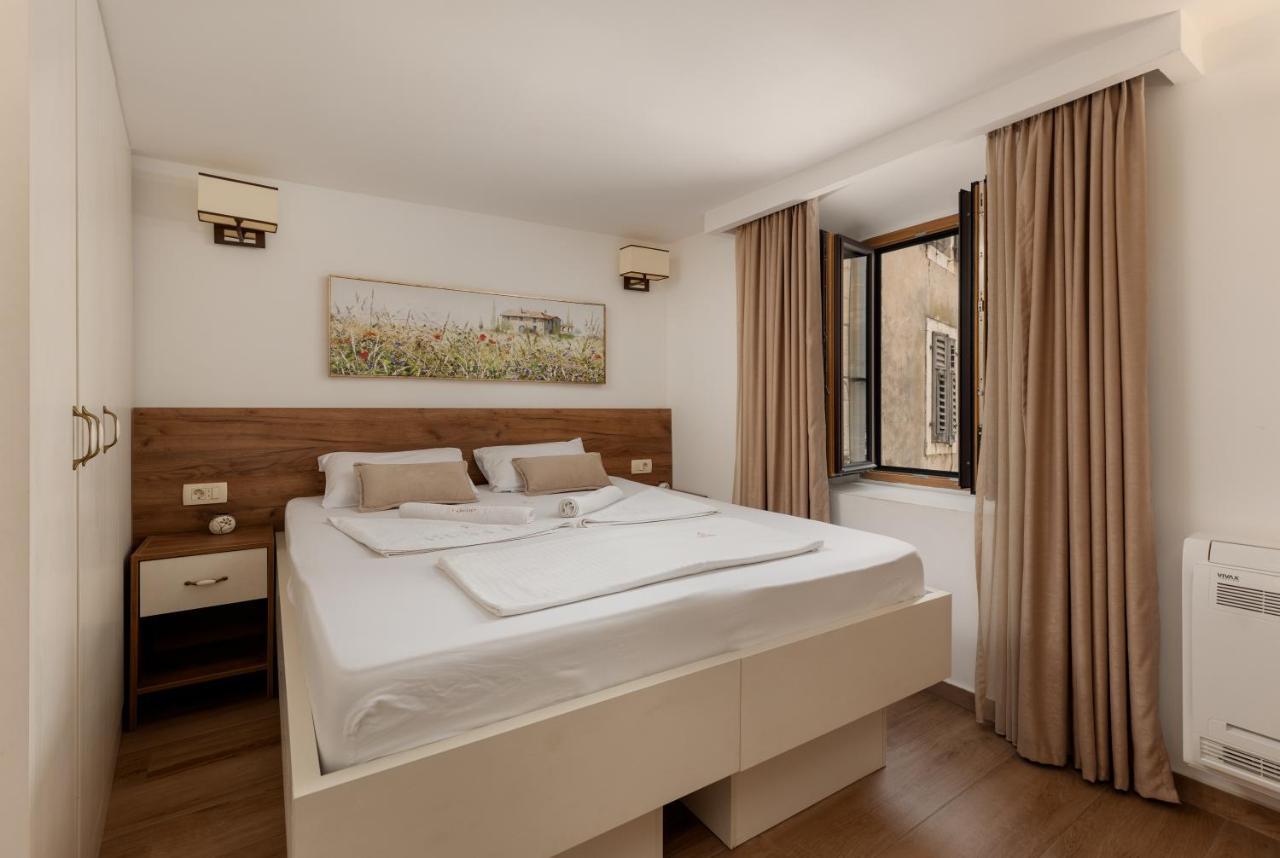 Apartment Amigo Old Town Kotor Exterior photo